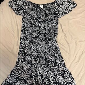 Chic Black and White Floral Mini Dress